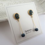 ロリエ色のピアス