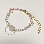 ピンクビーズ×パールのゴールドブレスレット