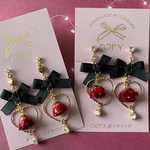 真っ赤な薔薇のお呼ばれピアス