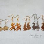 動物シルエットピアス