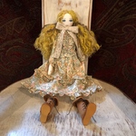【vanilla様専用】La fille porte-bonheur  リバティの服を着た女の子のドール　デリア