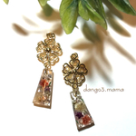 590円☆フラワーパーツ☆花入小レジンのピアスのピアス/イヤリング