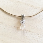 【送料無料】ムーンストーン革紐ネックレス