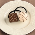 ★新作★ボンボンショコラのヘアゴム（ミルクティー）