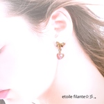 リボンとピンクハートのピアス