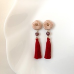 お花とタッセルの刺繍ピアス/イヤリング　valentine