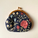 東欧刺繍　　お花のがま口