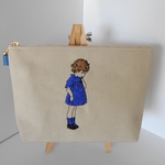 可愛いフランスの女の子 刺繍の帆布のポーチ １６㎝ ブルー