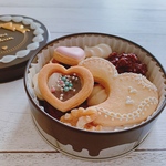 2/3〜2/7発送分　バレンタイン　ハートのクッキー缶　