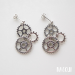 歯車ピアス -bシルバー　Steampunk