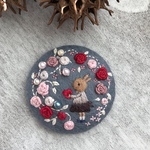 刺繍のブローチ バレンタイン