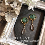 【no,331】moon×glass Earrings