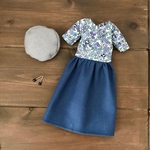 リカちゃん服　ブルーと小花柄のワンピースコーデ
