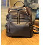 シックな本革リュック　ユニセックス【シンプル】【good leather original】