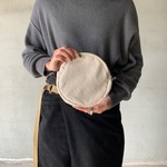 round pouch  キナリ