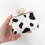 うしさんの親子がま口のお財布（牛柄×白木玉）