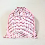 送料無料　りぼん柄の巾着袋(大)♪ フリル付き 体操服入れ お着替え入れ 入園入学に◎ 体操服袋 お着替え袋          