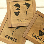 木製サインプレート フレームタイプ メッセージプレート ドアプレート レーザー加工 トイレ/TOILET/昭和レトロ風 各種

