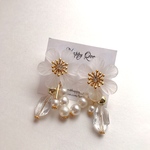 クリアフラワーの2wayピアス♡︎ʾʾ