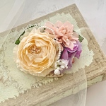  卒業式、入学式にラナンキュラスのおしゃれなコサージュ　春の新作デー2020