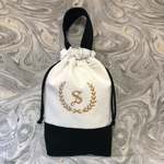 イニシャル刺繍入り 上履き入れ☆