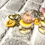  うさくまパンケーキタワー・2段キーホルダー