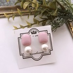 【ピアス】プチプラ！くすみピンクレトロカボション×コットンパール