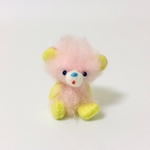 小さいクマ　桃2