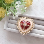 【訳あり品】キラキラ×パールの大ぶりハートリング レッド