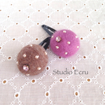 羊毛フェルトのヘアピン【クリステル】