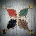 シールピアス　大人の高品質チャーム