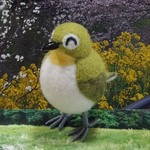 羊毛フェルト☆野鳥　にっこり笑ったメジロくん
