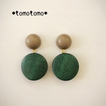 ☆波打つウッドピアス(イヤリング)