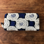 ミナペルホネン rosas長財布