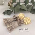 ♪ホワイトベージュのフリンジ♪ピアス／イヤリング