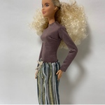 【Barbie】タイトなカットソー《グレージュ》