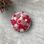 刺繍のスカーフクリップ
