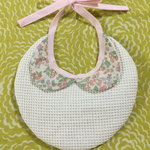 M様専用♡リバティ襟付きおめかしまんまるスタイ♡