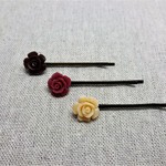 お花のヘアピン(ローズ）B