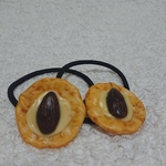 チーズアーモンド  ヘアゴム