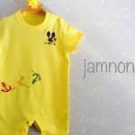 在庫処分!!80㎝•イエロー＊名前入りラスタカラー刺繍ロンパース