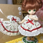 オビツ11サイズ　サクランボ柄ワンピース2