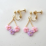 刺繍糸のお花の3連耳飾り（ピンク＆ラベンダー）