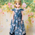 22cmドール服　リバティ生地使用ワンピース　ブルー