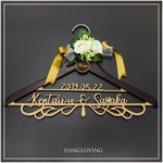 【お名前ハンガー記念日入り】フラワーリボン付き  結婚祝い ウェディング ギフト名入れ 木製  おしゃれ