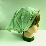 雨の日のカエル　　タック入りバブーシュカ三角巾