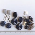 //ビーズ アソート//グレー ネイビー系 ハンドメイドパーツ ビーズ アクリル 素材 ピアス イヤリング 秋冬 カボション a-138