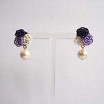 小花ピアス/イヤリング