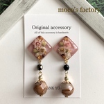 お花レジン　spring アンティークピアス/イヤリング