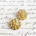 ■2個入■18mm■ ビンテージボタン (お花ゴールド)　 [0131-18] アクセサリーに! 